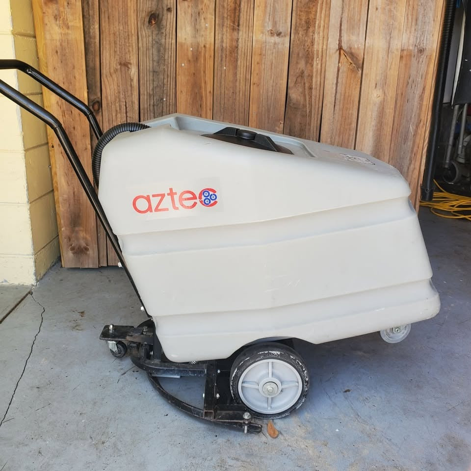 Aztec Guzzler Floor Stripping Solution Retriever, 30" Cleaning Path