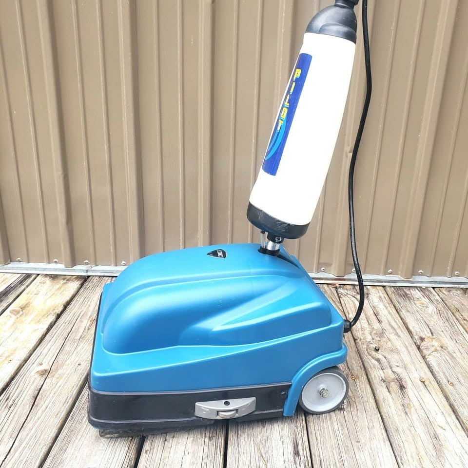 EDIC Pilot Portable Bathroom Floor & Grout Scrubber